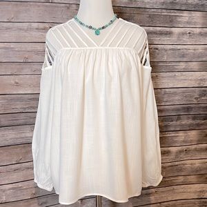 Entro bubble sleeve strapy shoulder blouse M